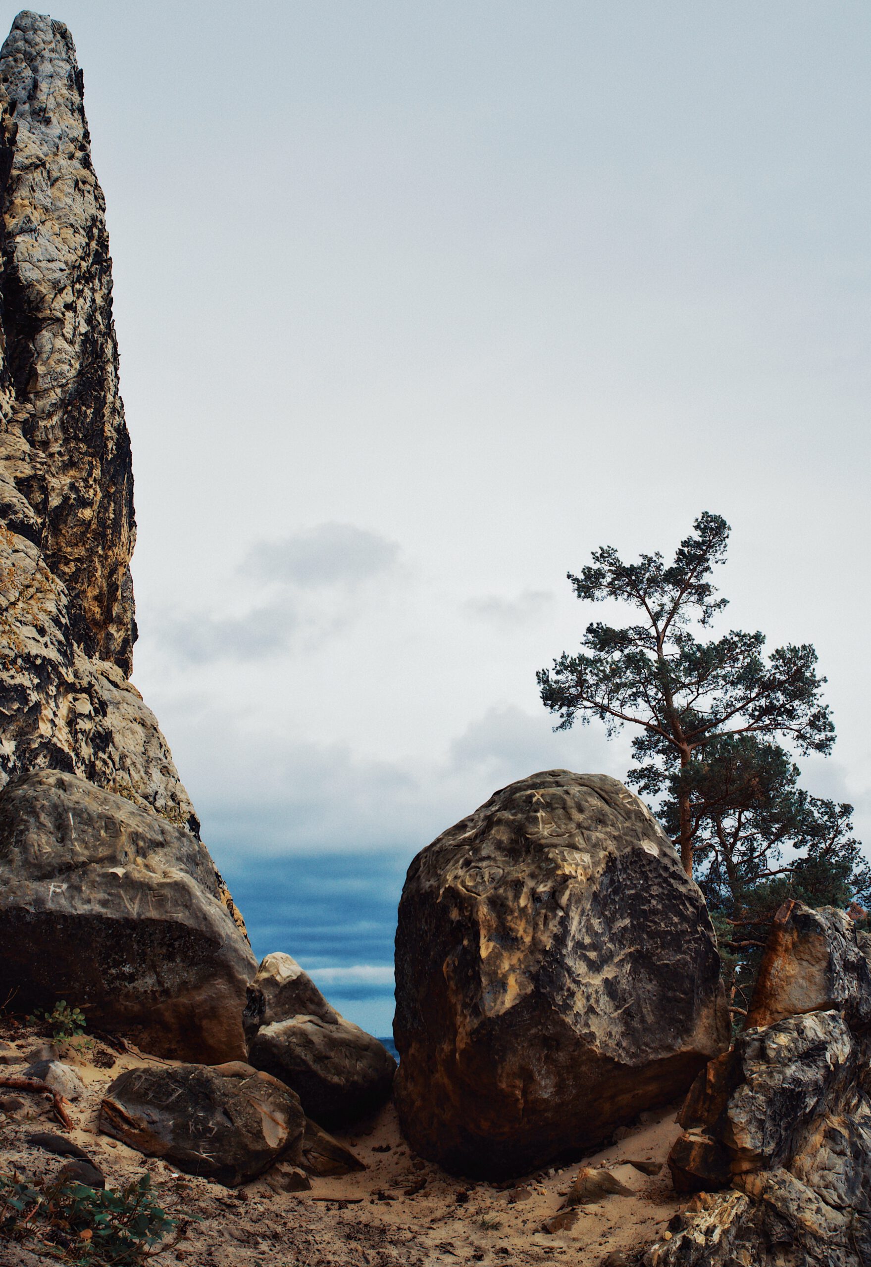 OLYMPUS DIGITAL CAMERA          Processed with VSCO with u3 preset